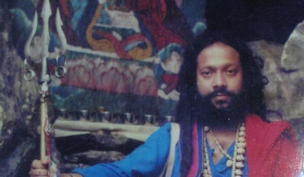 Kulavadhuta Satpurananda: The Path of a Yogi, Gone Beyond
