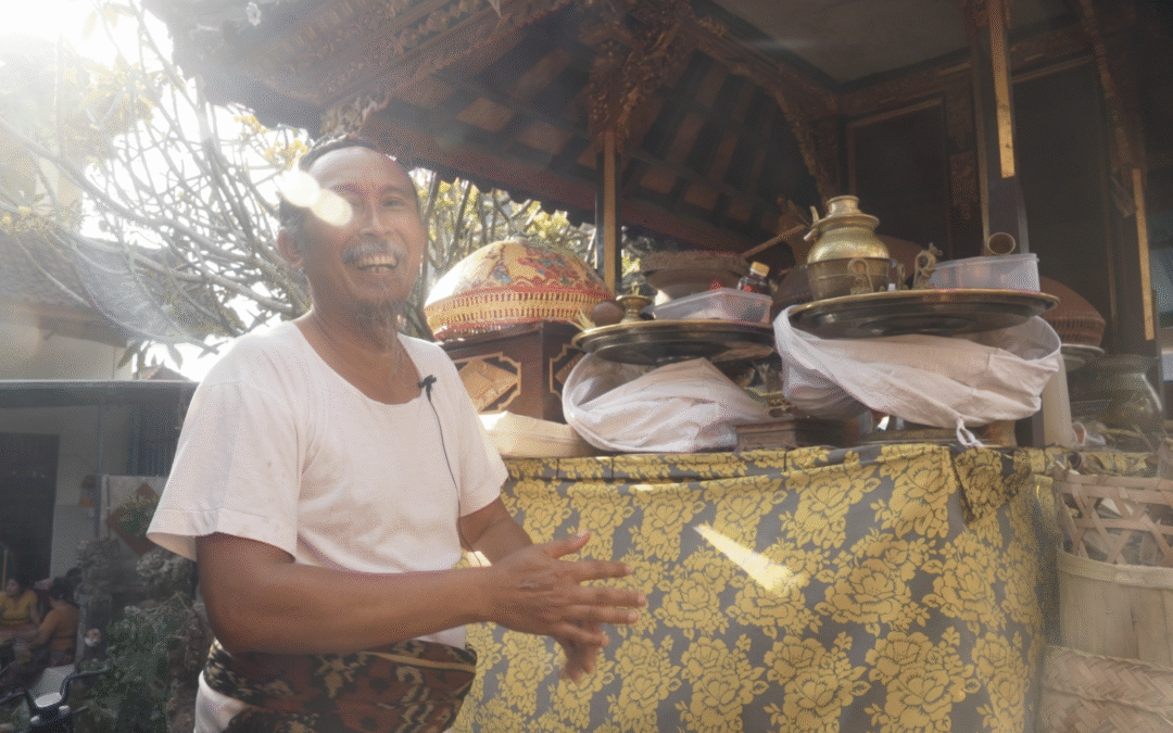 Ida Pedanda Watulumbang: Balinese Priest & Servant of the Sun